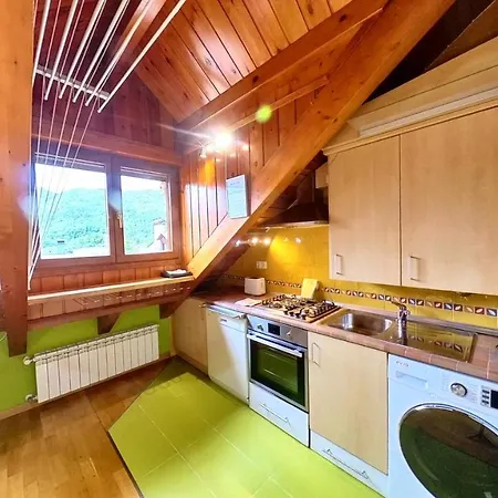 Apartamento La Buhardilla De - Tucasaenlospirineos Escarrilla