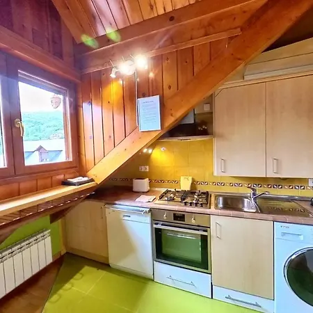 Apartamento La Buhardilla De - Tucasaenlospirineos